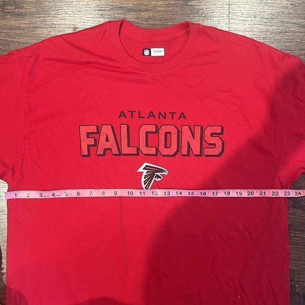 NFL Team Apparel Red Atlanta Falcons Short Sleeved Tee. Size XL - Picture 7 of 8